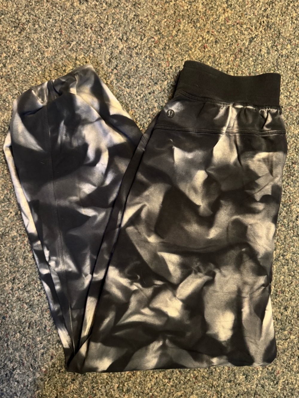 Lululemon Black & Gray Tie-Dye Joggers